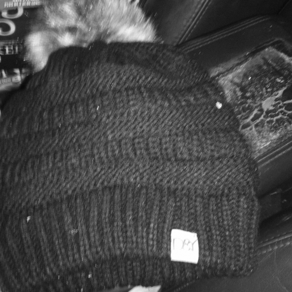Fuz ball cap